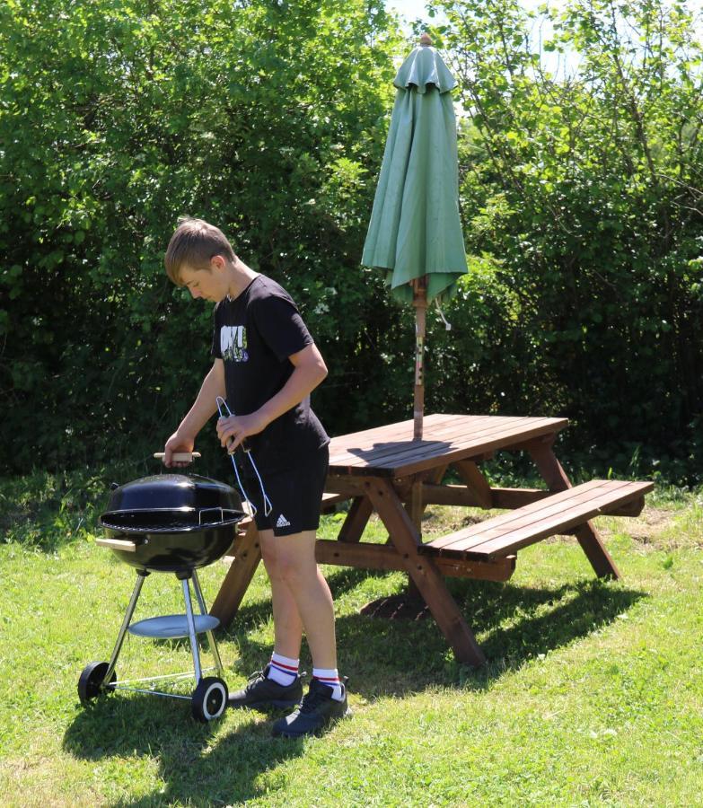 Knapp Farm Glamping Lodge 1 Corscombe ภายนอก รูปภาพ